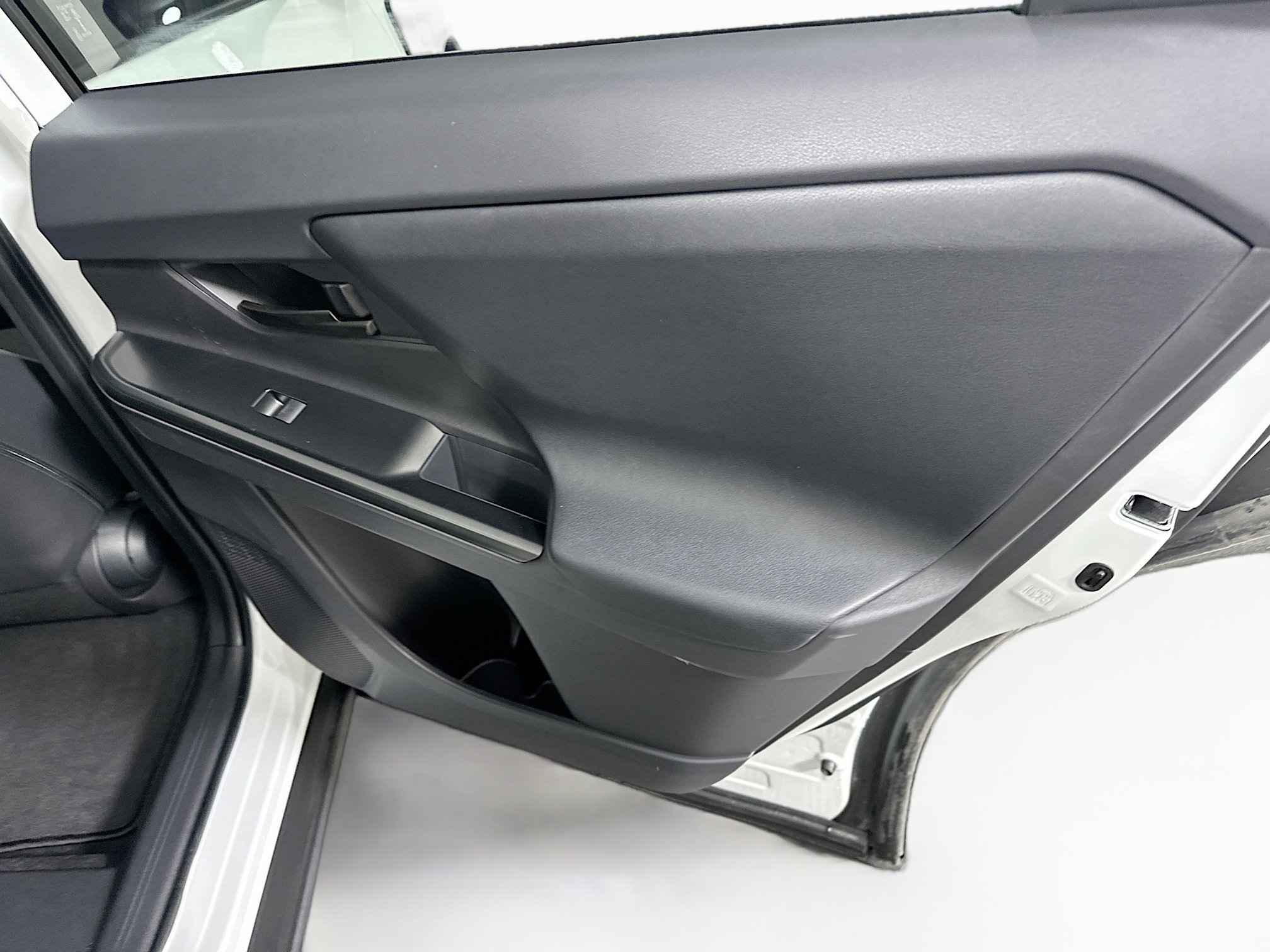 Used 2026 Toyota bZ FWD image 30