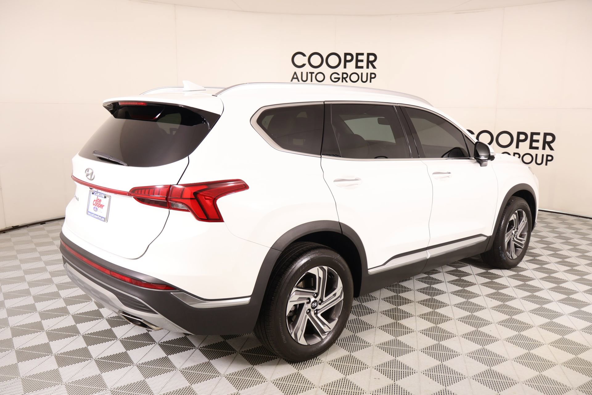 Used 2023 Hyundai Santa Fe SEL w/ Premium Package FWD image 22