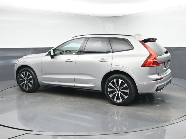 Used 2024 Volvo XC60 B5 Plus w/ Protection Package Premier AWD/4WD image 6