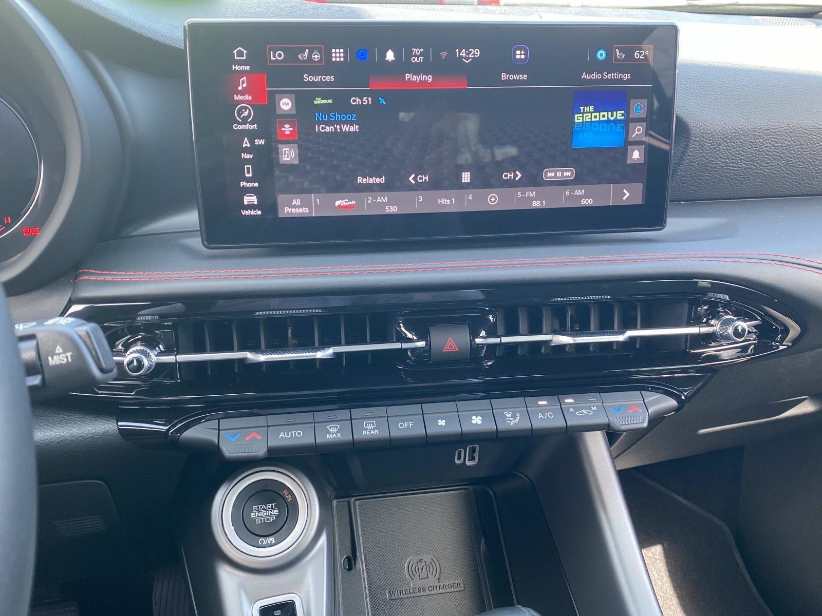 Certified 2025 Dodge Hornet GT Plus w/ GT Plus Package image 30