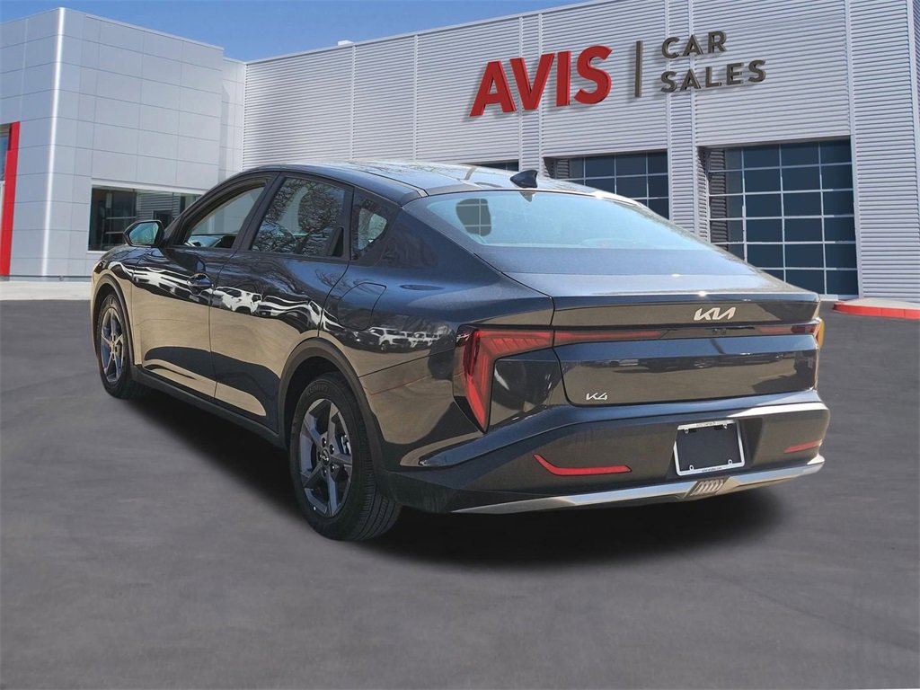 Used 2025 Kia K4 LXS image 3