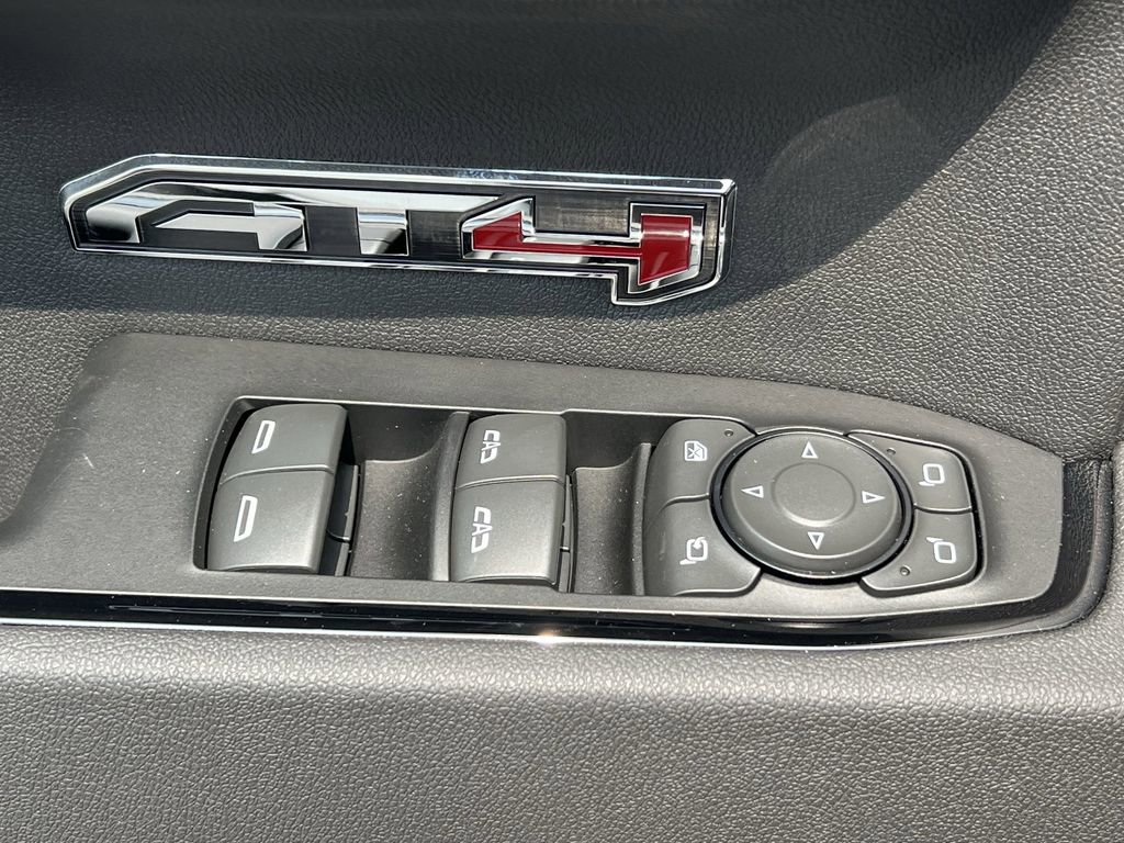 New 2025 GMC Sierra 1500 AT4 w/ Technology Package image 16