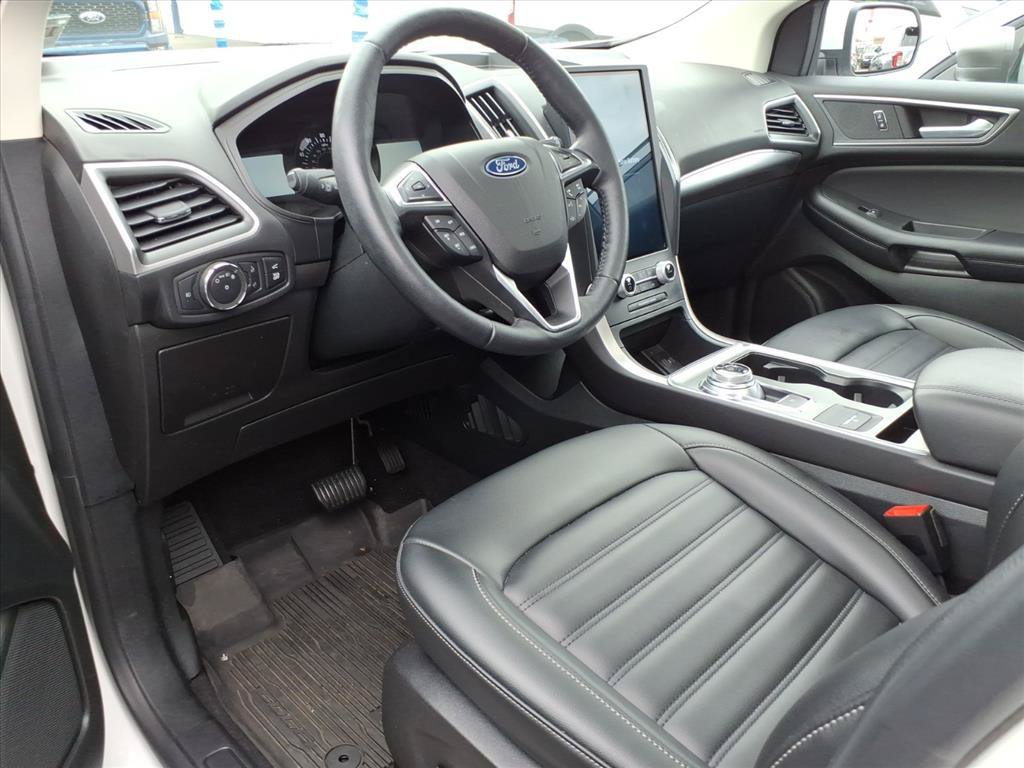 Certified 2022 Ford Edge SEL w/ Convenience Package AWD/4WD image 11