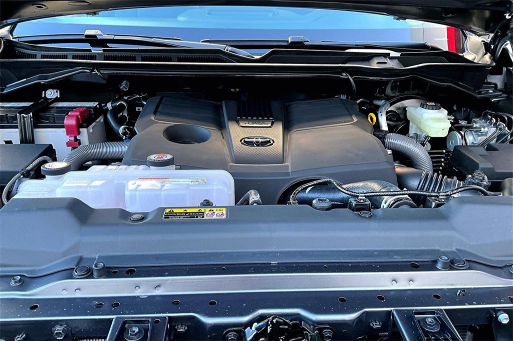 New 2026 Toyota Tundra Limited w/ TRD Off-Road Package image 9