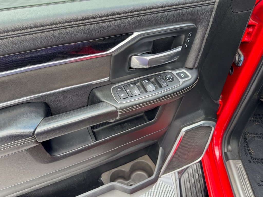 Used 2019 RAM 2500 Laramie w/ Night Edition AWD/4WD image 15