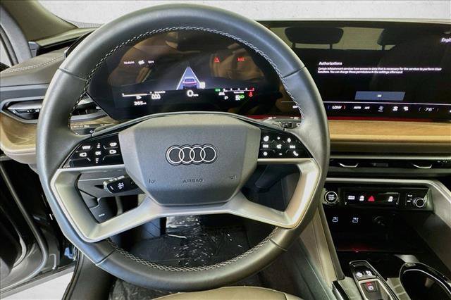 Used 2025 Audi Q5 Premium w/ Premium Plus AWD/4WD image 10