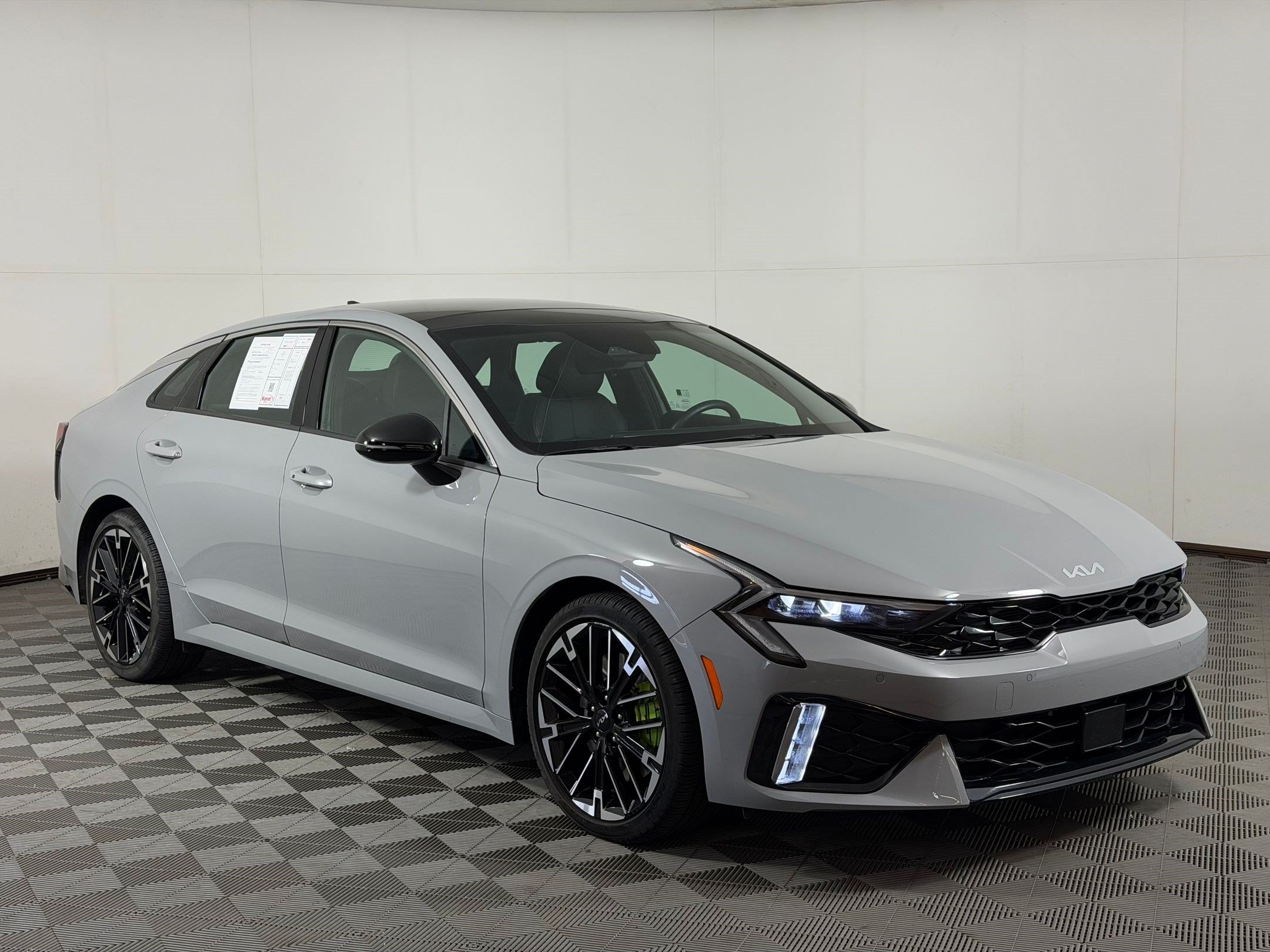 Used 2025 Kia K5 GT FWD image 6