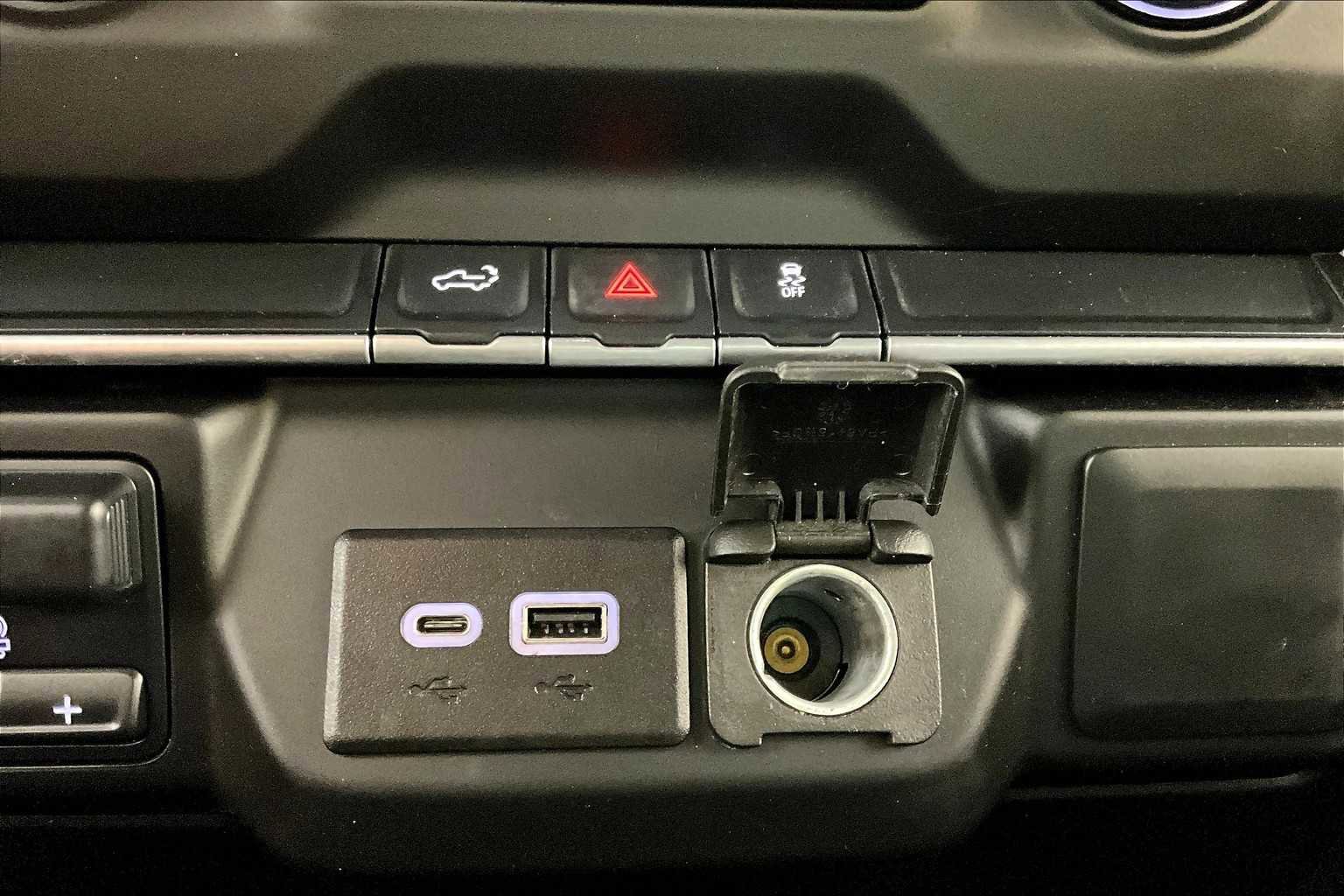 Used 2023 Chevrolet Silverado 3500 W/T w/ WT Convenience Package image 28