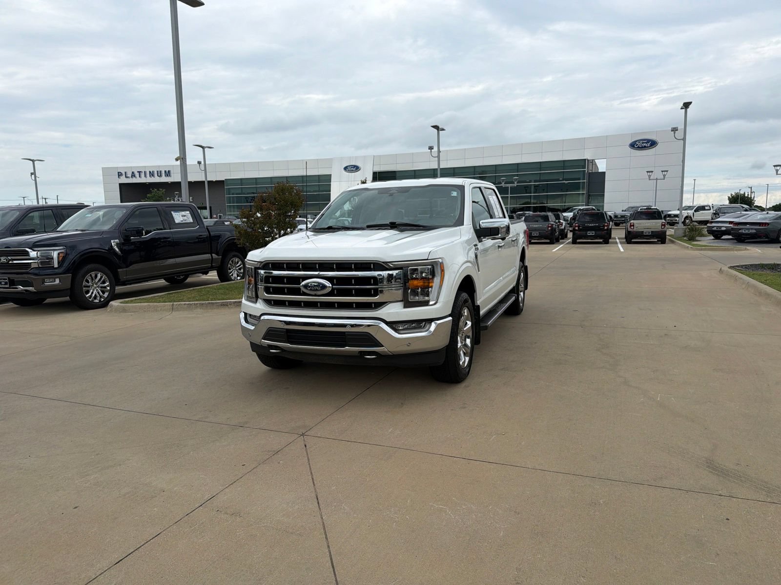 Used 2021 Ford F150 Lariat AWD/4WD image 25