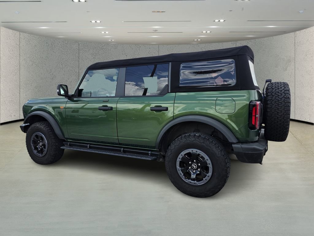 Used 2022 Ford Bronco Badlands image 5