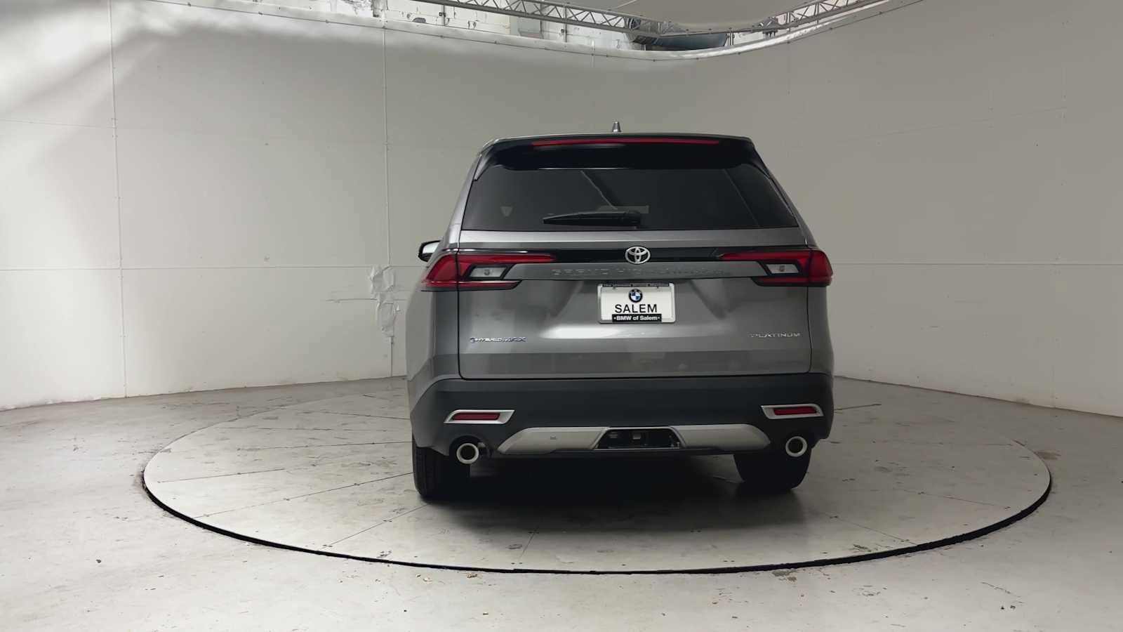 Used 2026 Toyota Grand Highlander AWD Hybrid image 5