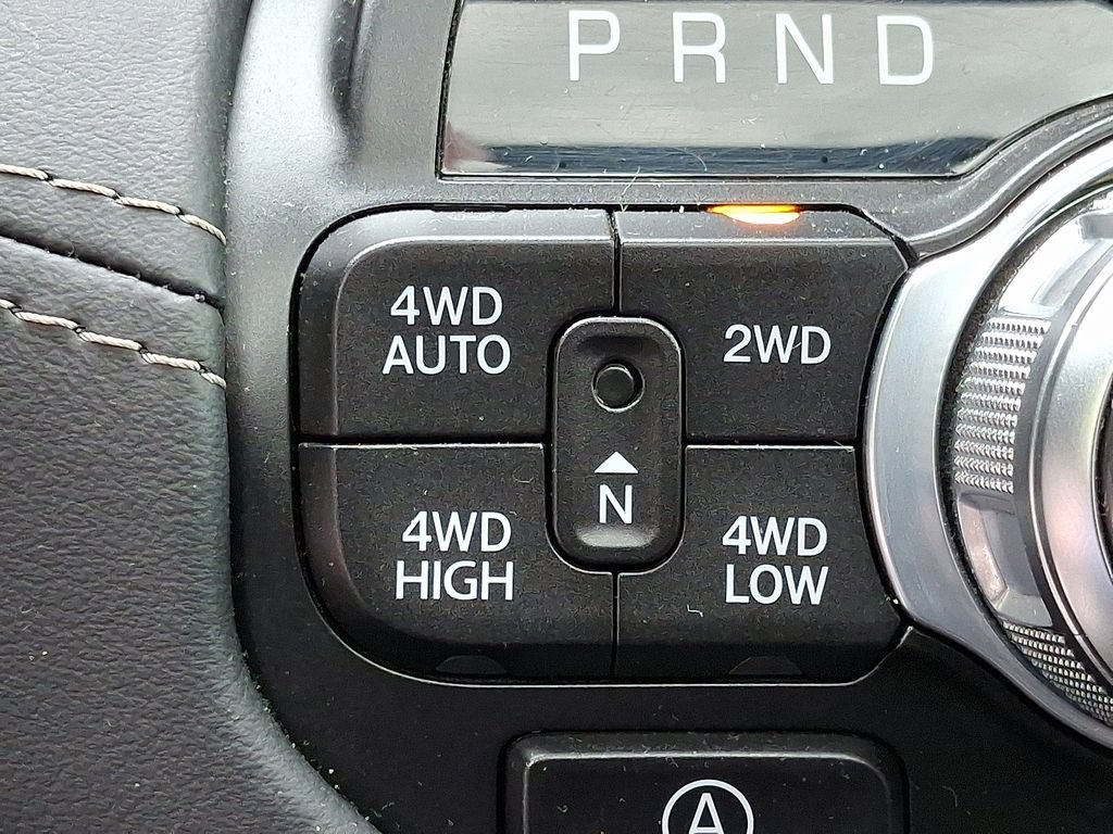 Used 2022 RAM 1500 Limited AWD/4WD image 18