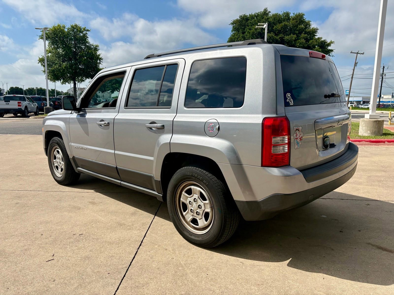 Used 2016 Jeep Patriot Sport w/ Power Value Group FWD image 5