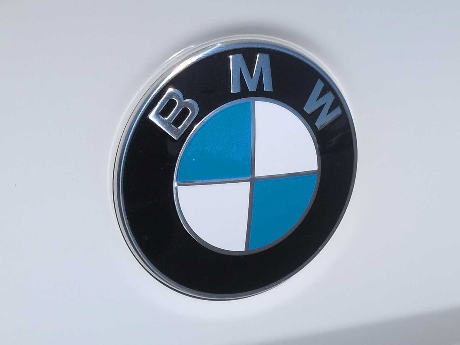Used 2026 BMW 530i xDrive AWD/4WD image 12