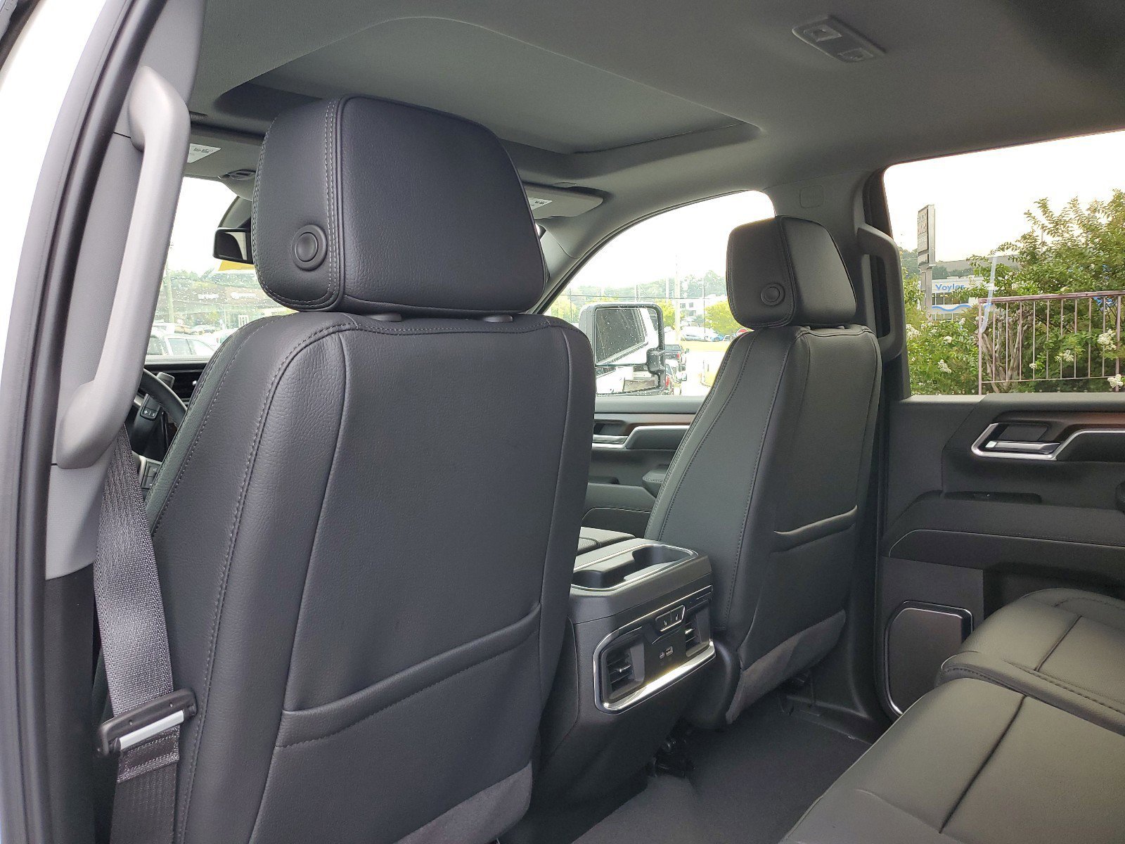 New 2025 GMC Sierra 2500 Denali image 11