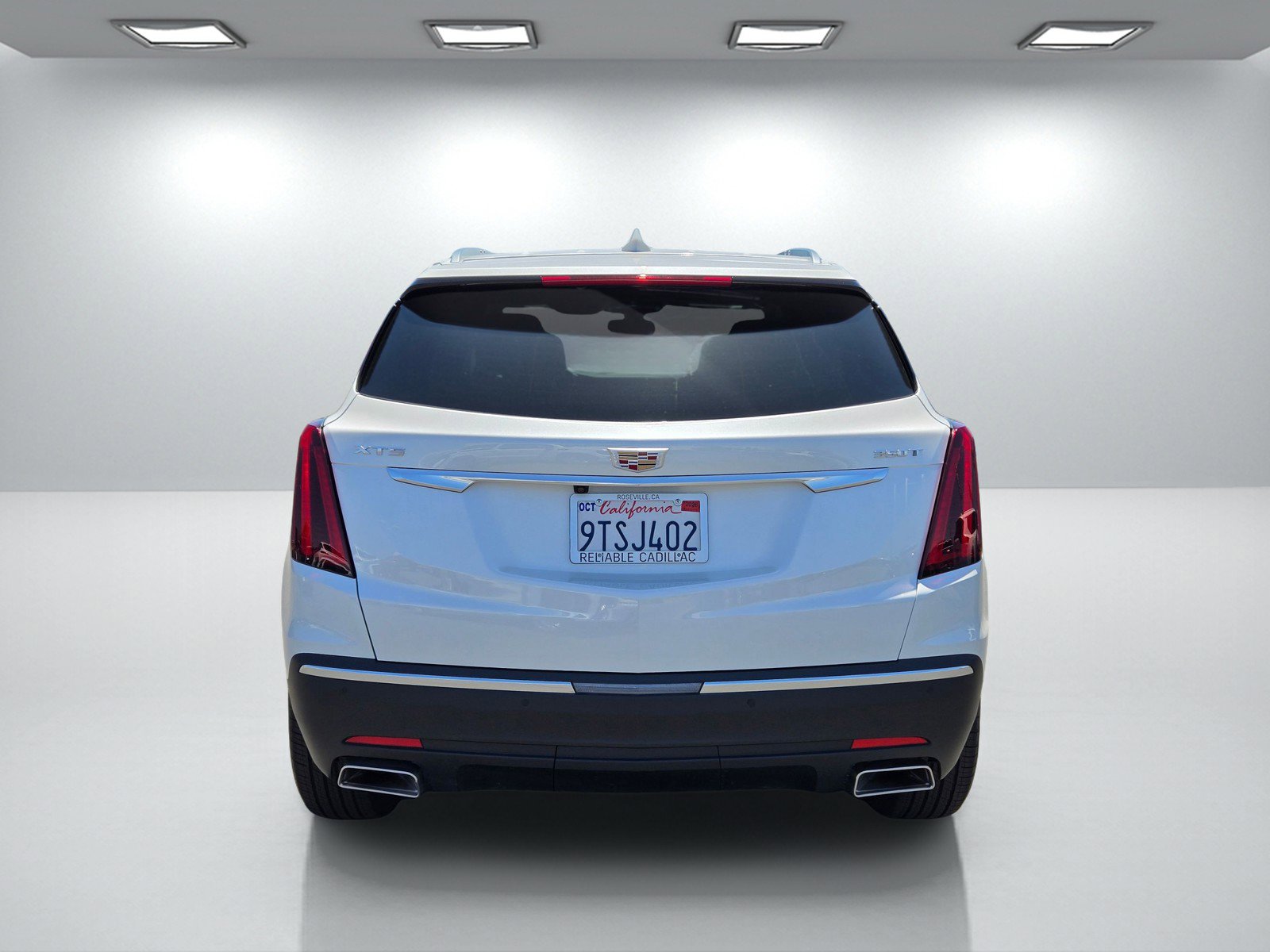 Used 2025 Cadillac XT5 Luxury FWD image 5