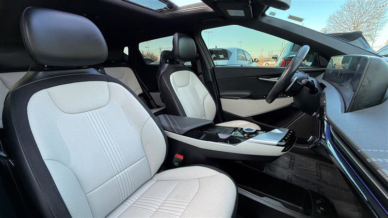 Used 2023 Kia EV6 GT-Line w/ GT-Line White Seat Package image 36