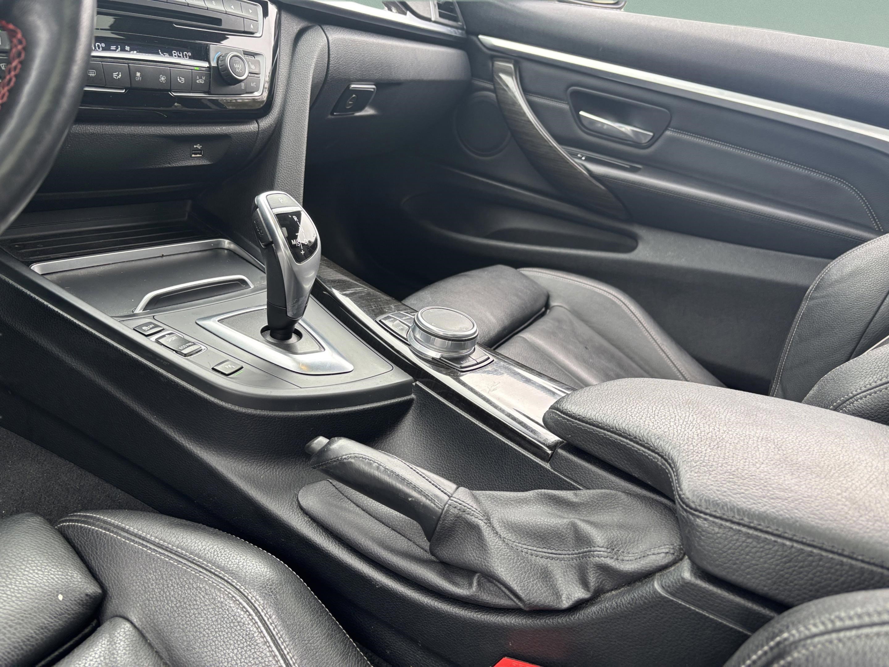 Used 2019 BMW 430i Coupe w/ Convenience Package image 28