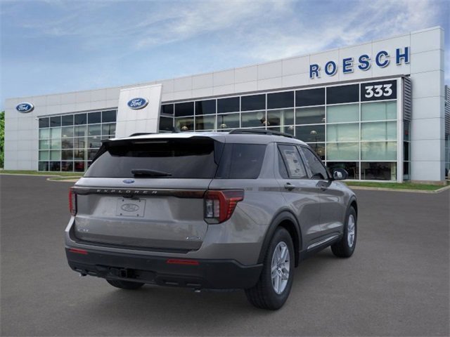 New 2025 Ford Explorer Active image 8