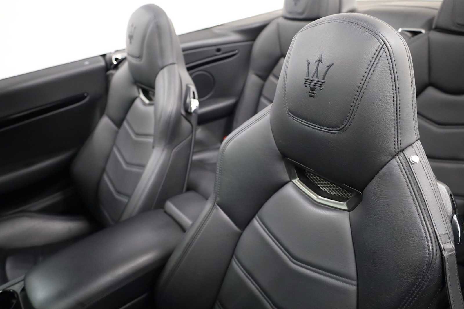 Used 2018 Maserati GranTurismo Sport image 17