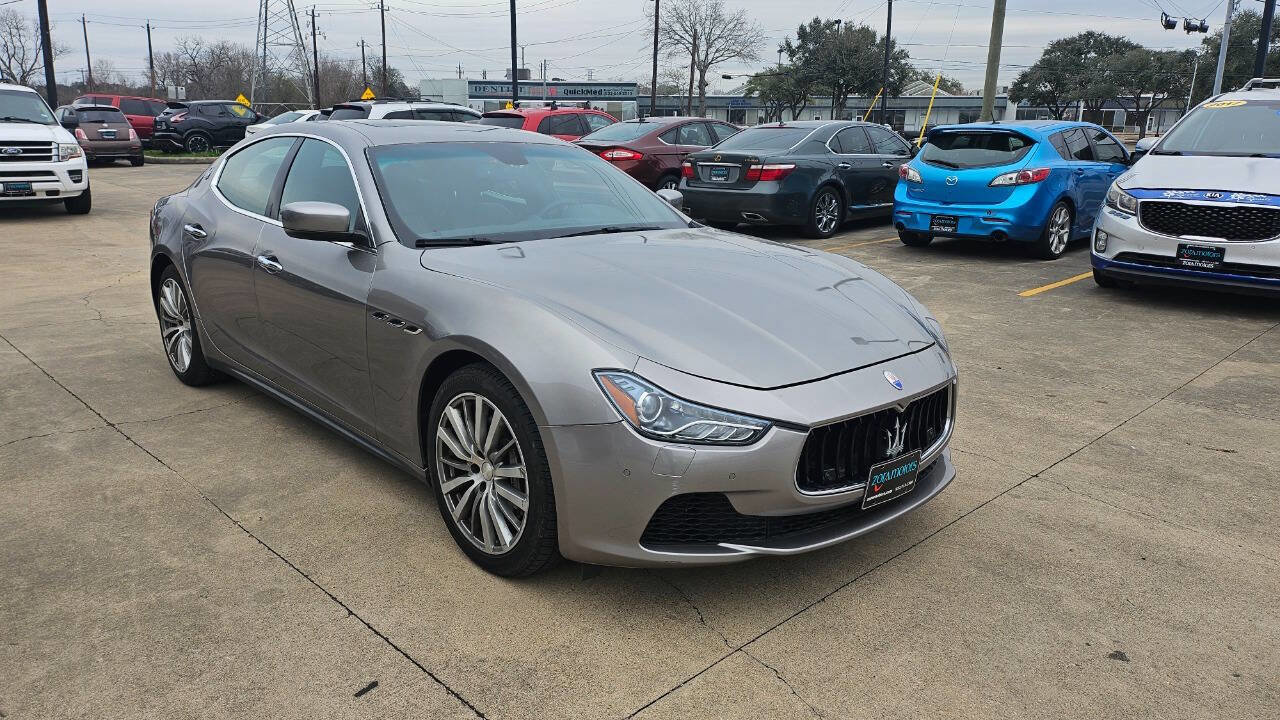 Used 2014 Maserati Ghibli Base 4dr Sedan image 3