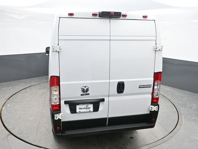 Used 2025 RAM ProMaster 2500 w/ Convenience Group image 25