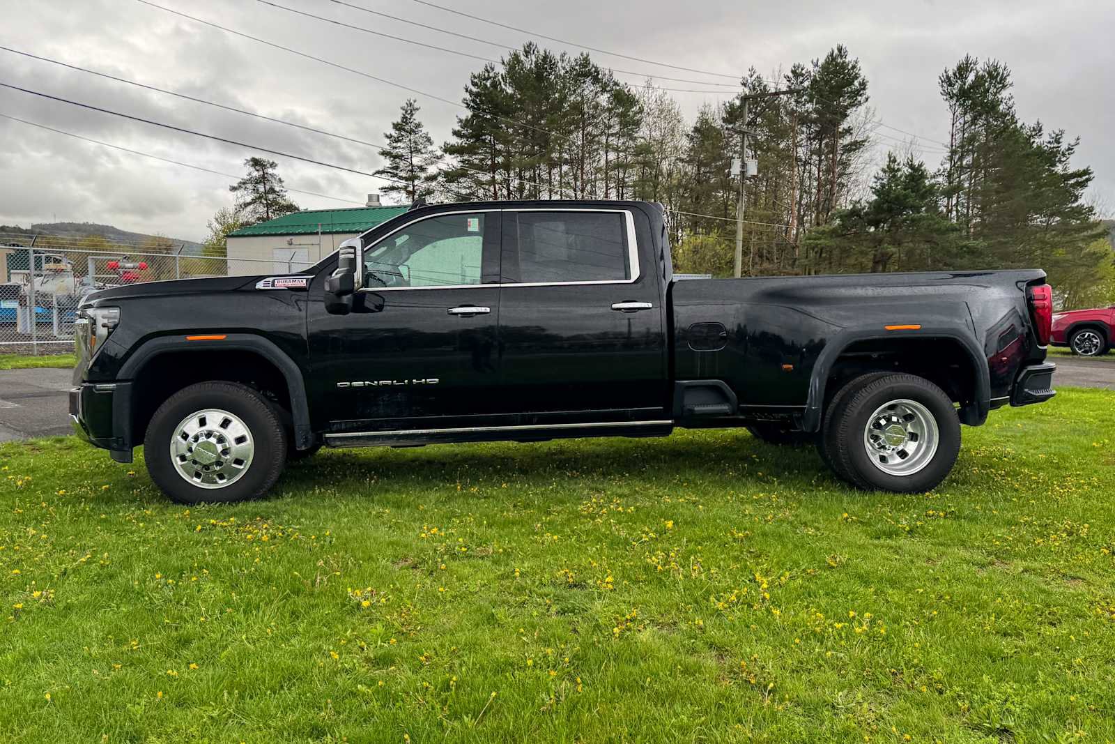 Used 2025 GMC Sierra 3500 Denali w/ Denali Reserve Package AWD/4WD image 6