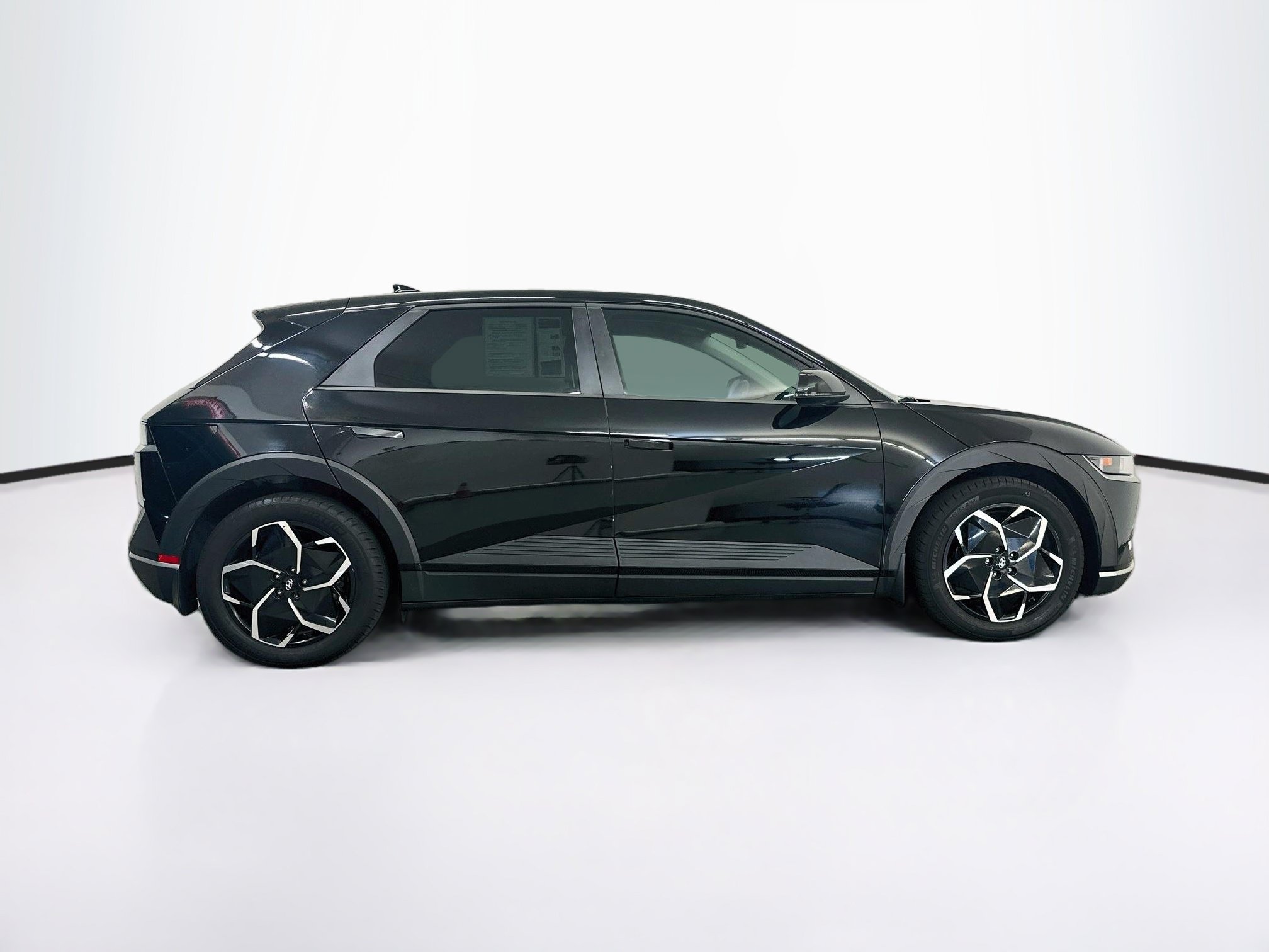 Used 2024 Hyundai Ioniq 5 SEL AWD/4WD image 10