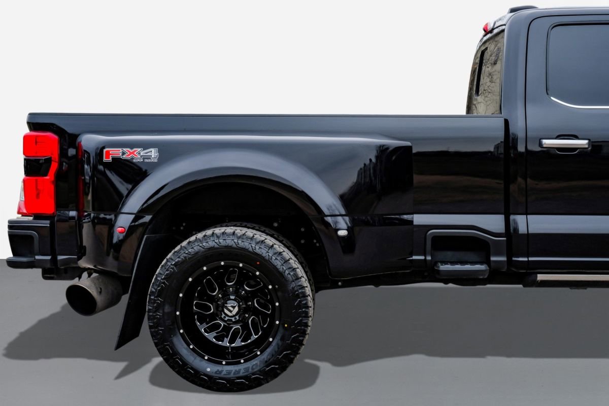 Used 2024 Ford F350 Limited w/ FX4 Off-Road Package image 6