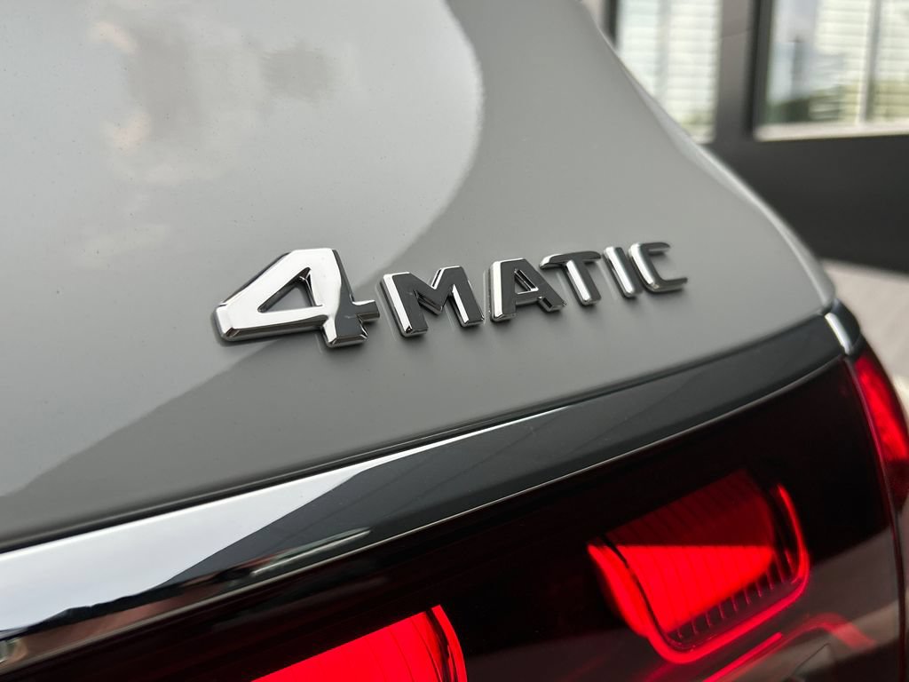 New 2026 Mercedes-Benz GLS 450 4MATIC image 33