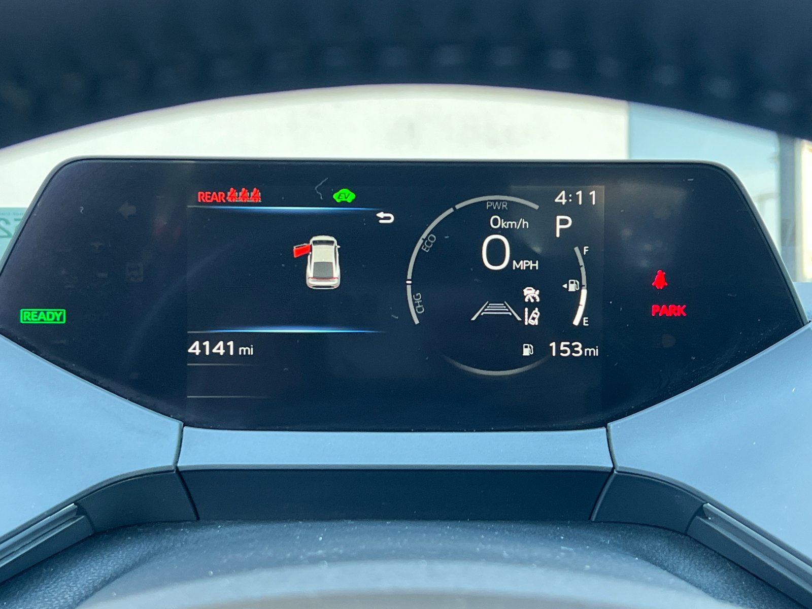 Used 2024 Toyota Prius XLE FWD image 23