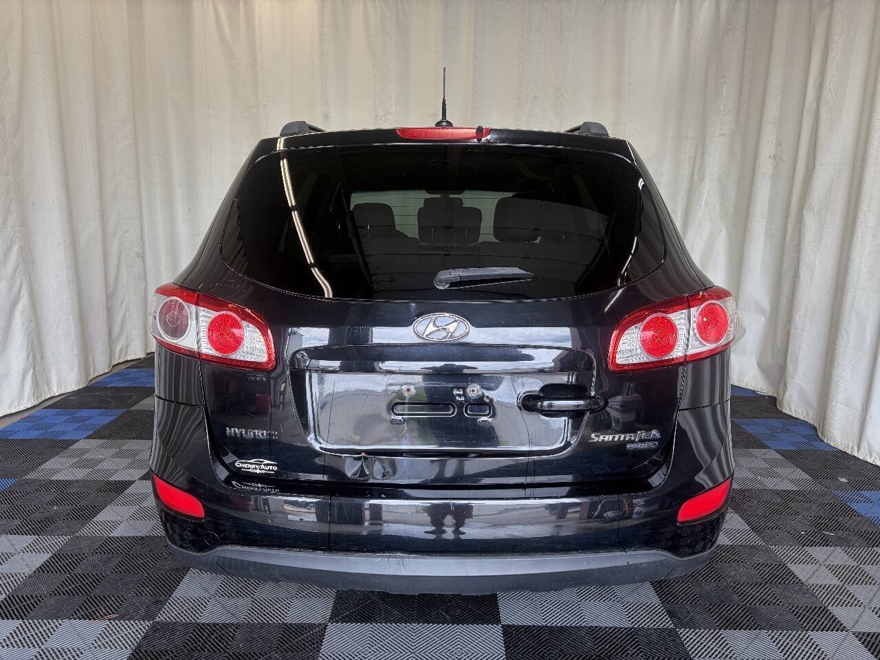 Used 2011 Hyundai Santa Fe GLS AWD/4WD image 7