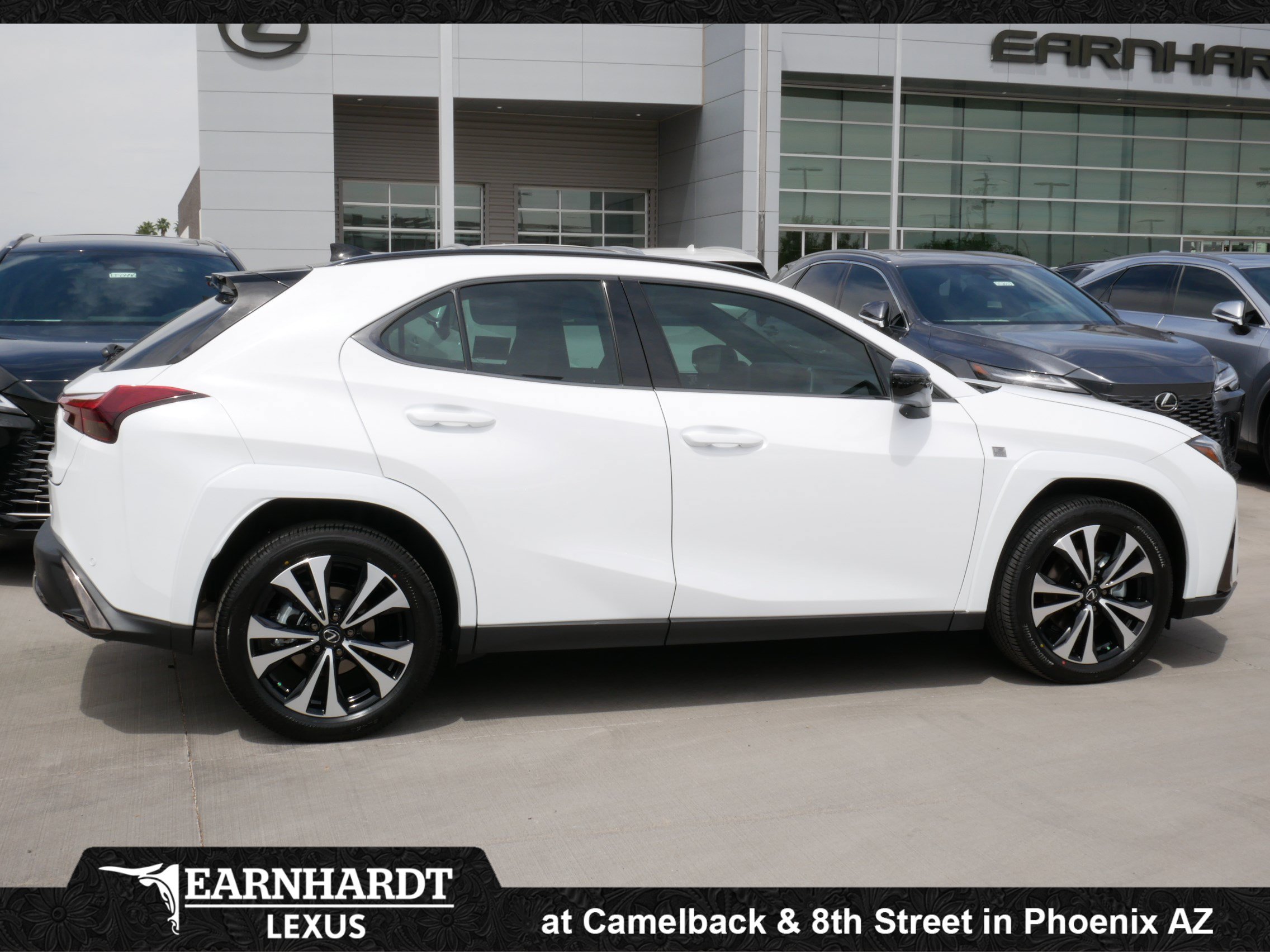New 2026 Lexus UX 300h AWD image 9