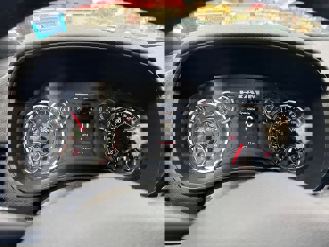 Used 2024 RAM 3500 Big Horn image 31