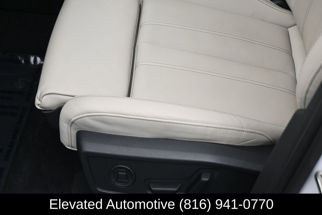 Used 2025 Audi Q5 Prestige AWD/4WD image 17