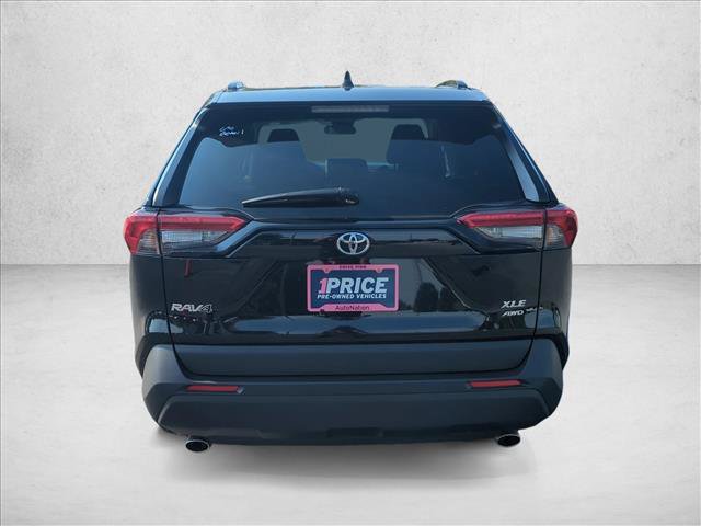 Certified 2025 Toyota RAV4 XLE AWD/4WD image 4