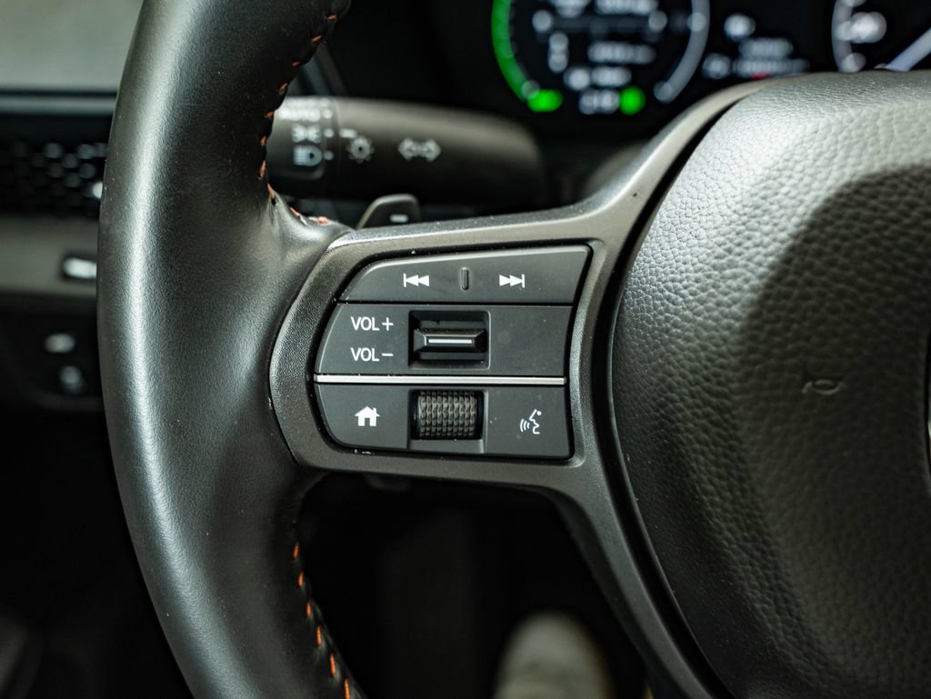 Used 2025 Honda CR-V Sport-L image 29