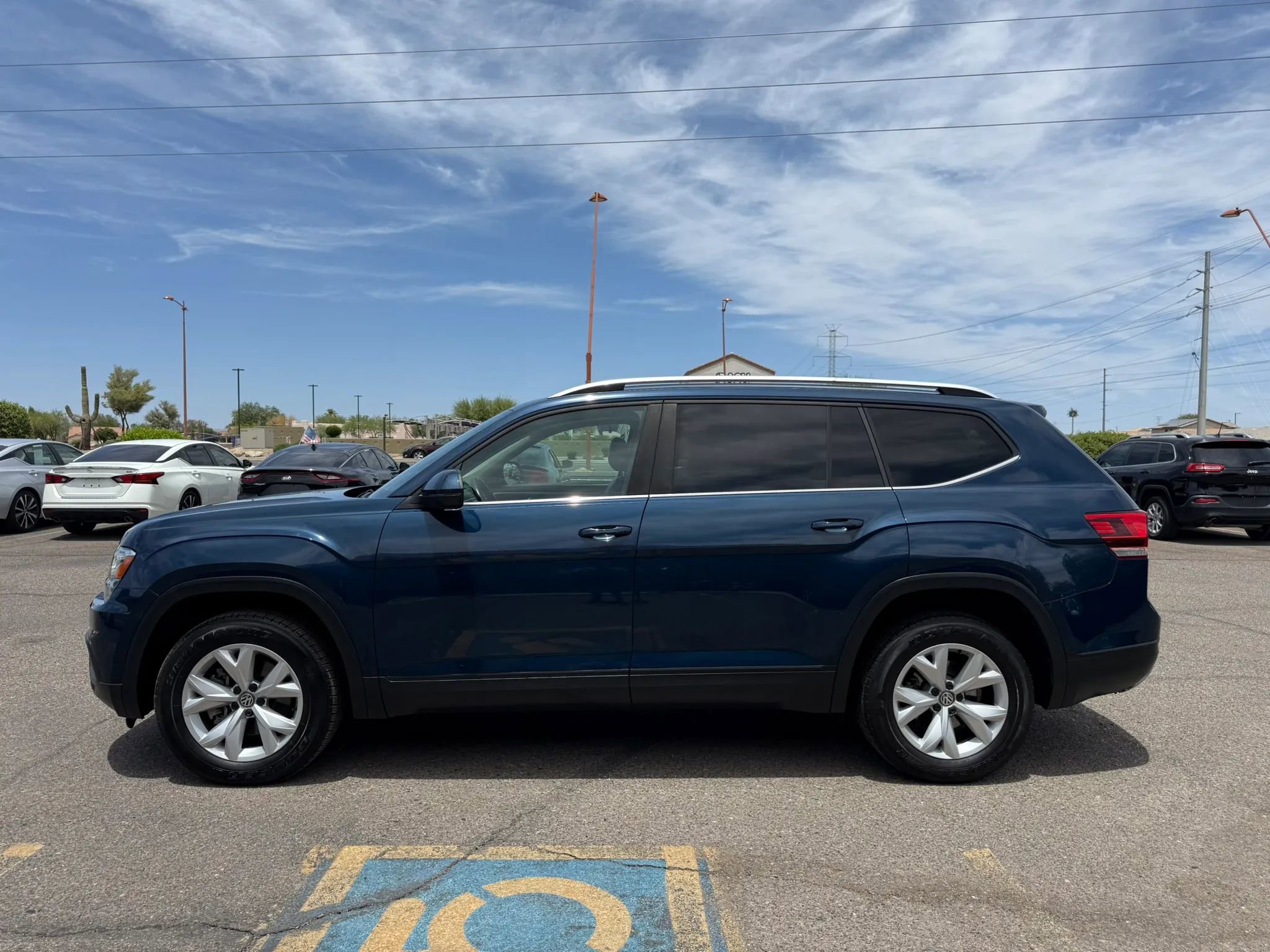 Used 2018 Volkswagen Atlas SE AWD/4WD image 6