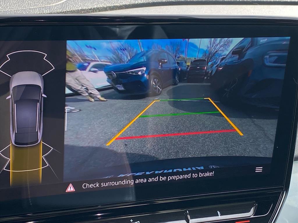 Used 2024 Volkswagen ID.4 S image 15