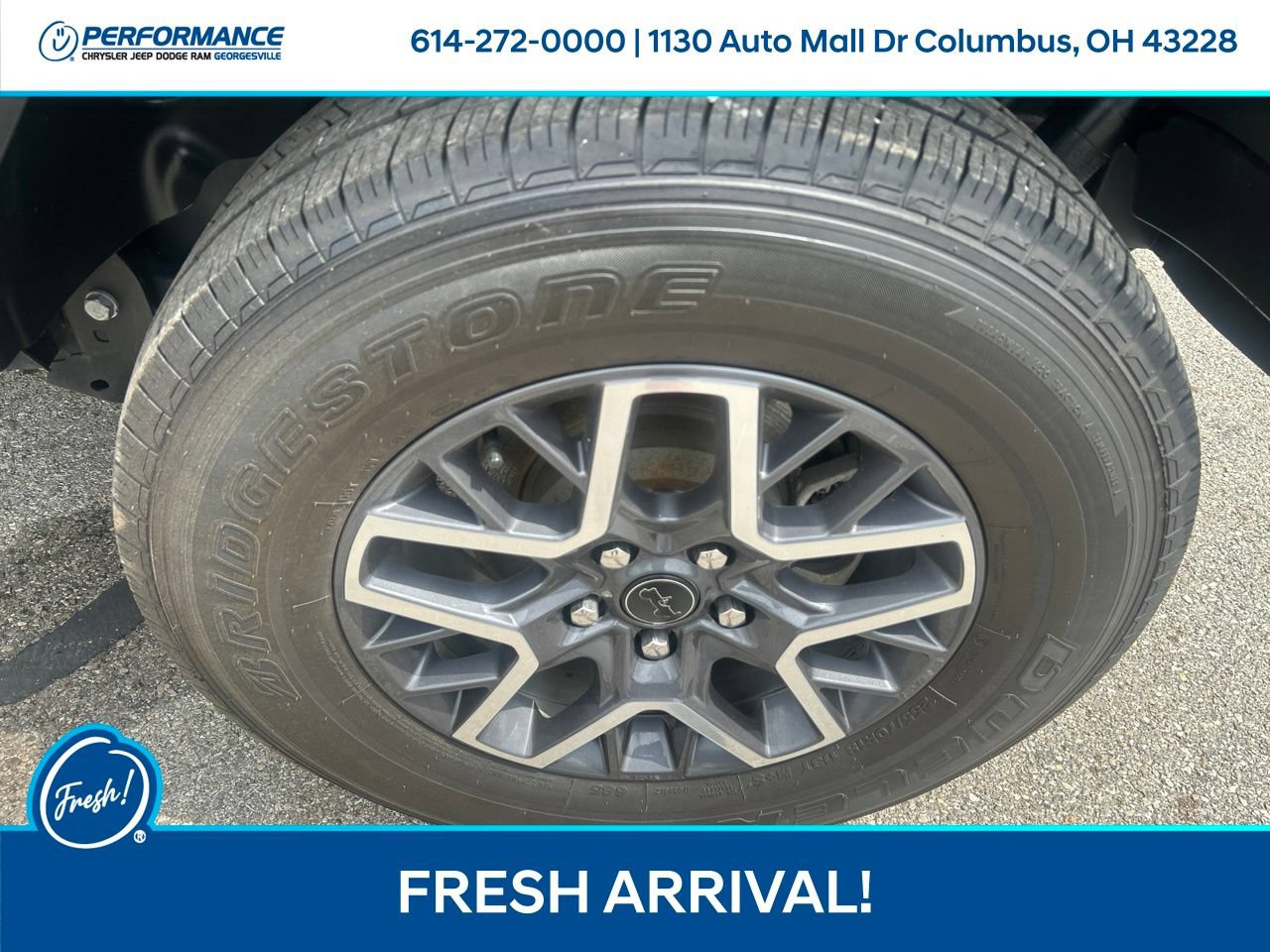 Used 2025 Jeep Wrangler Unlimited Sahara AWD/4WD image 11