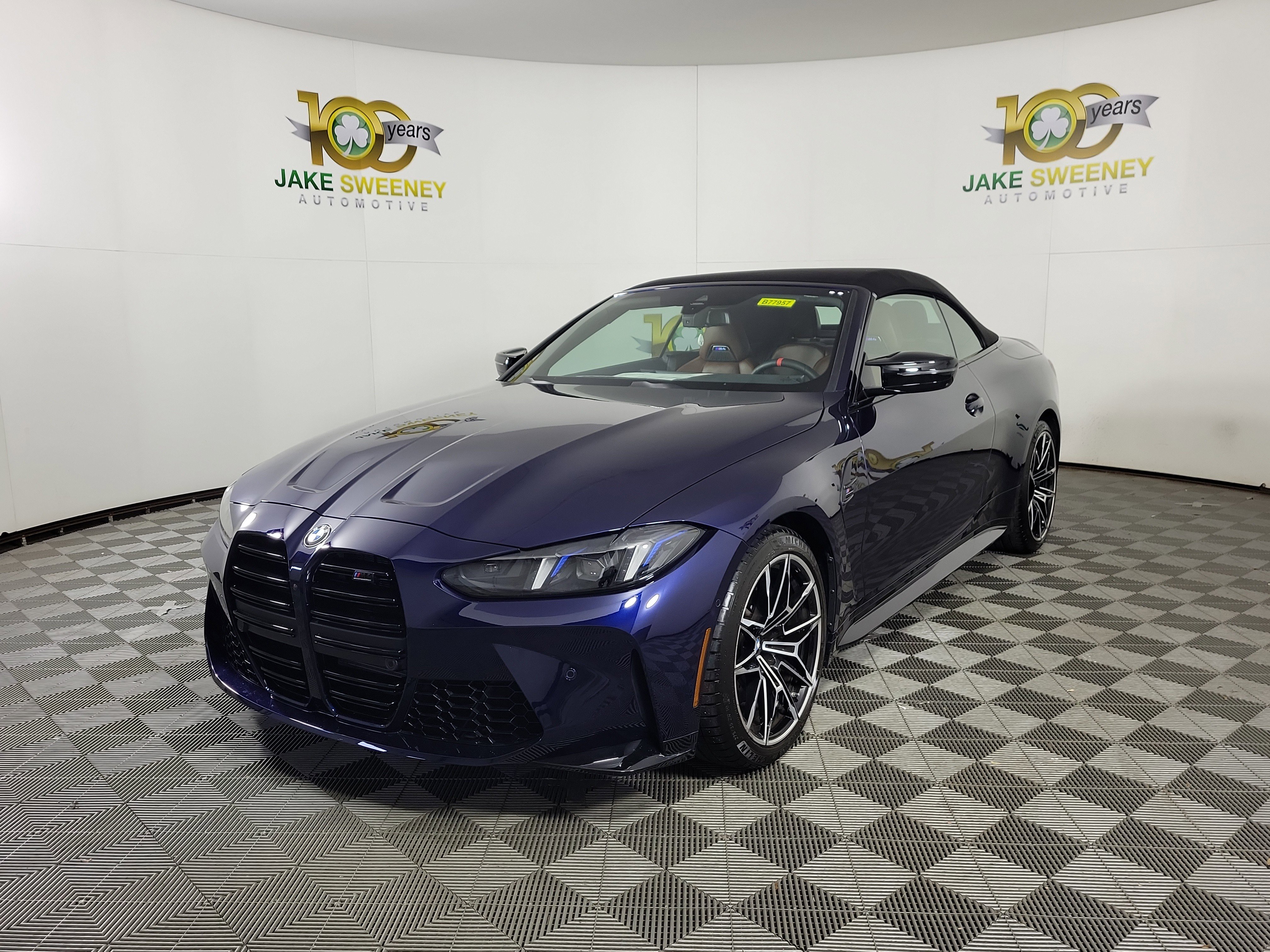 Used 2025 BMW M4 xDrive Competition w/ Executive Package image 3