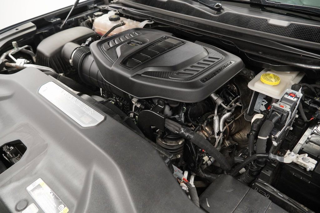 Certified 2024 Jeep Wagoneer Series II AWD/4WD image 55