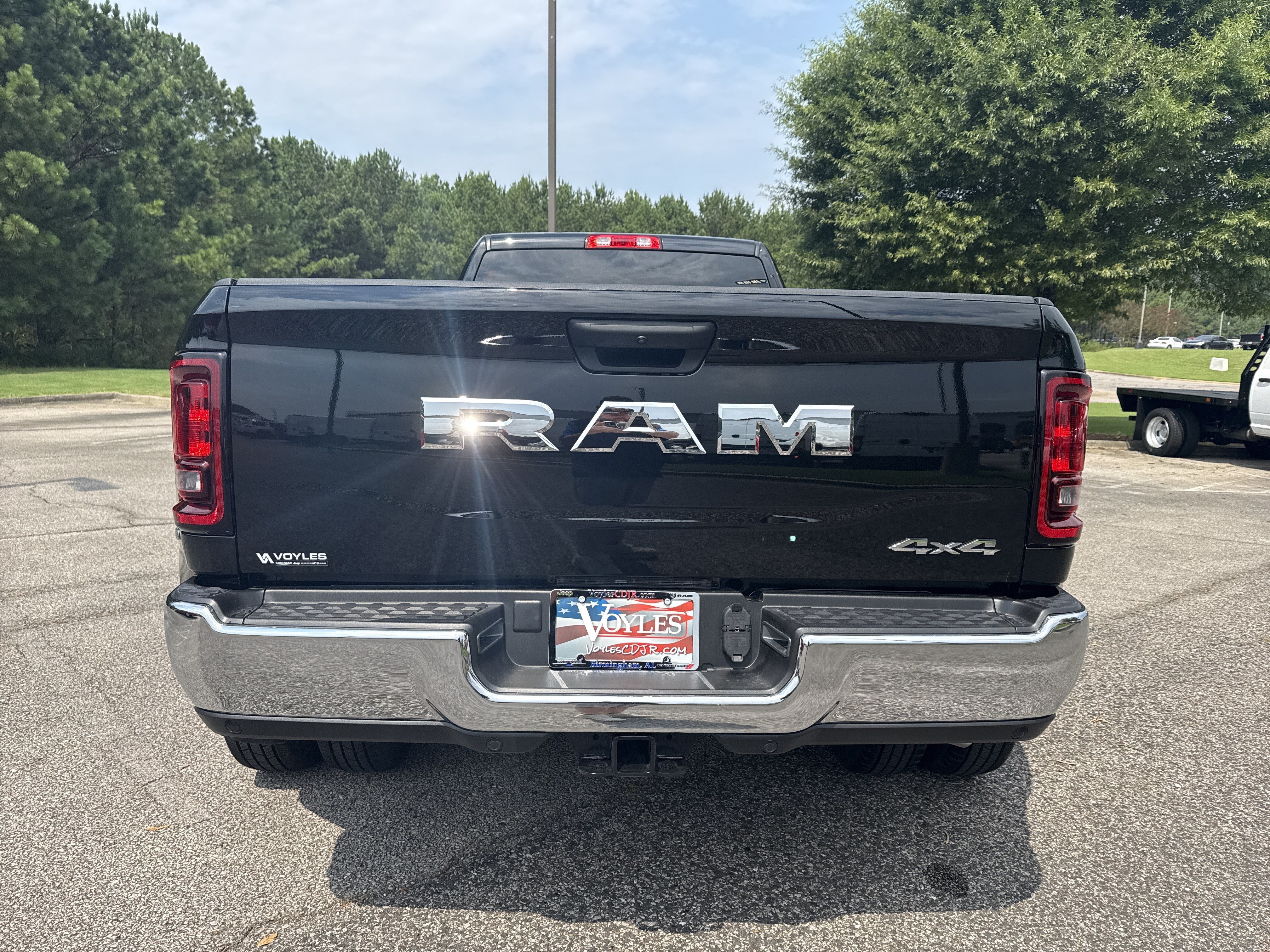 New 2026 RAM 3500 Tradesman w/ Chrome Appearance Group A AWD/4WD image 6