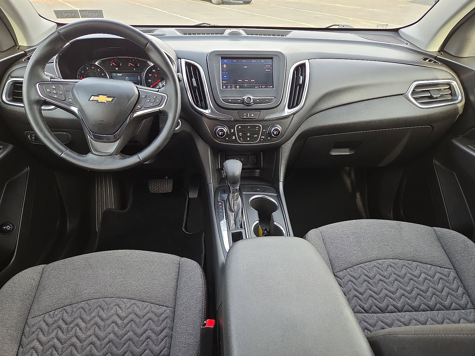 Used 2024 Chevrolet Equinox LT image 23