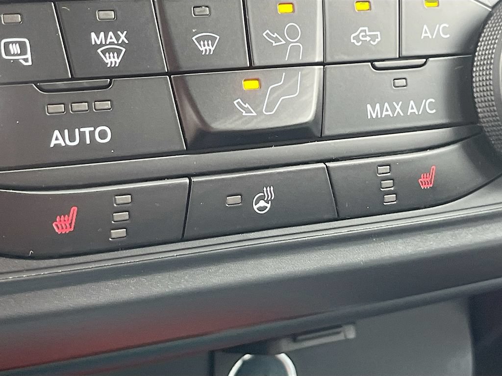 Used 2024 Ford Maverick XLT w/ XLT Luxury Package FWD image 19