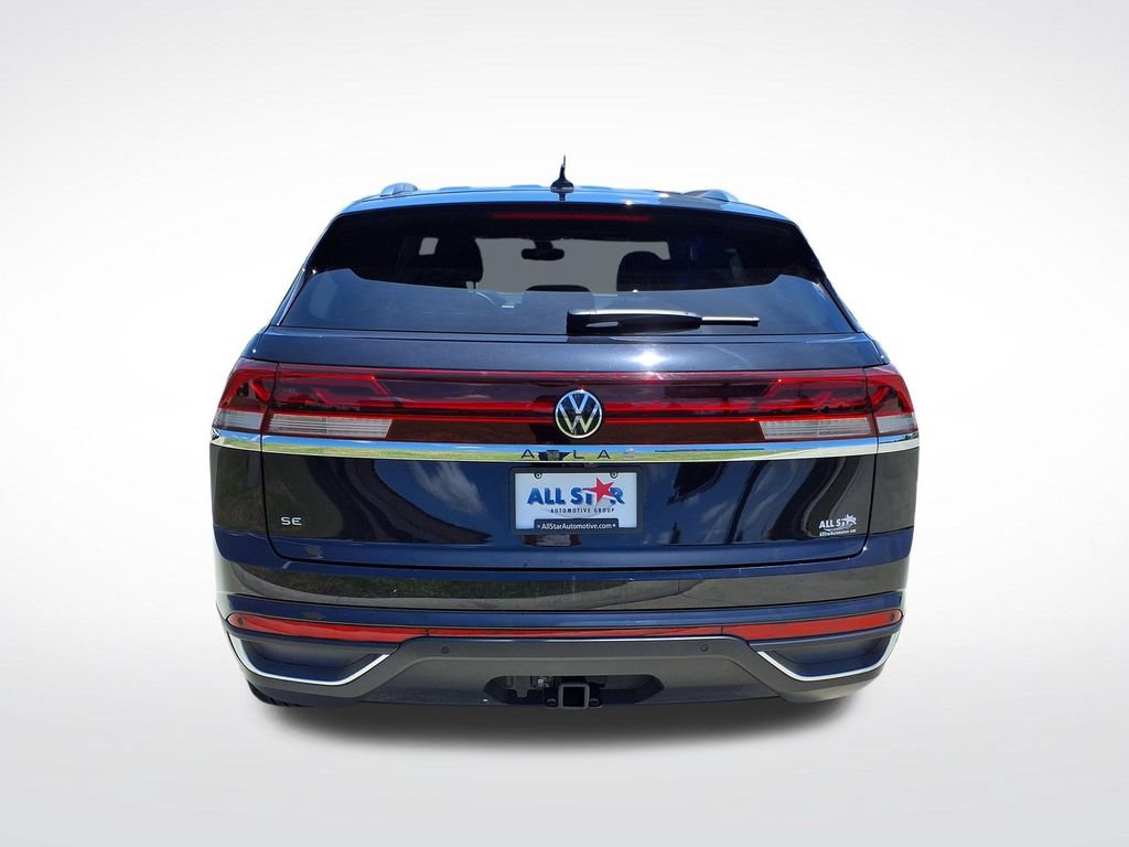 Used 2025 Volkswagen Atlas Cross Sport SE FWD image 6