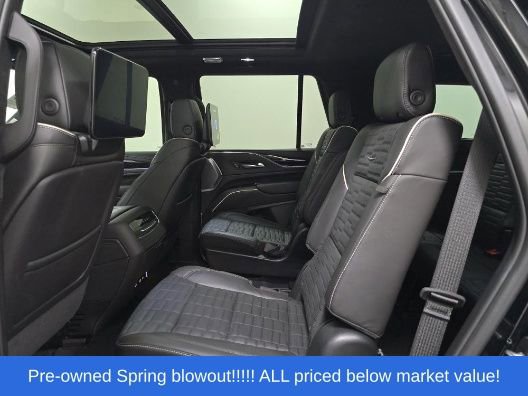 Used 2024 Cadillac Escalade V w/ LPO, ONYX Package AWD/4WD image 13