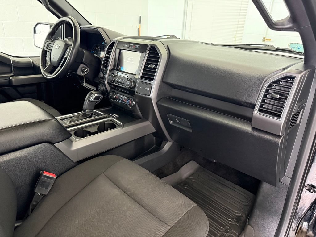Used 2018 Ford F150 XLT w/ Equipment Group 302A Luxury AWD/4WD image 35