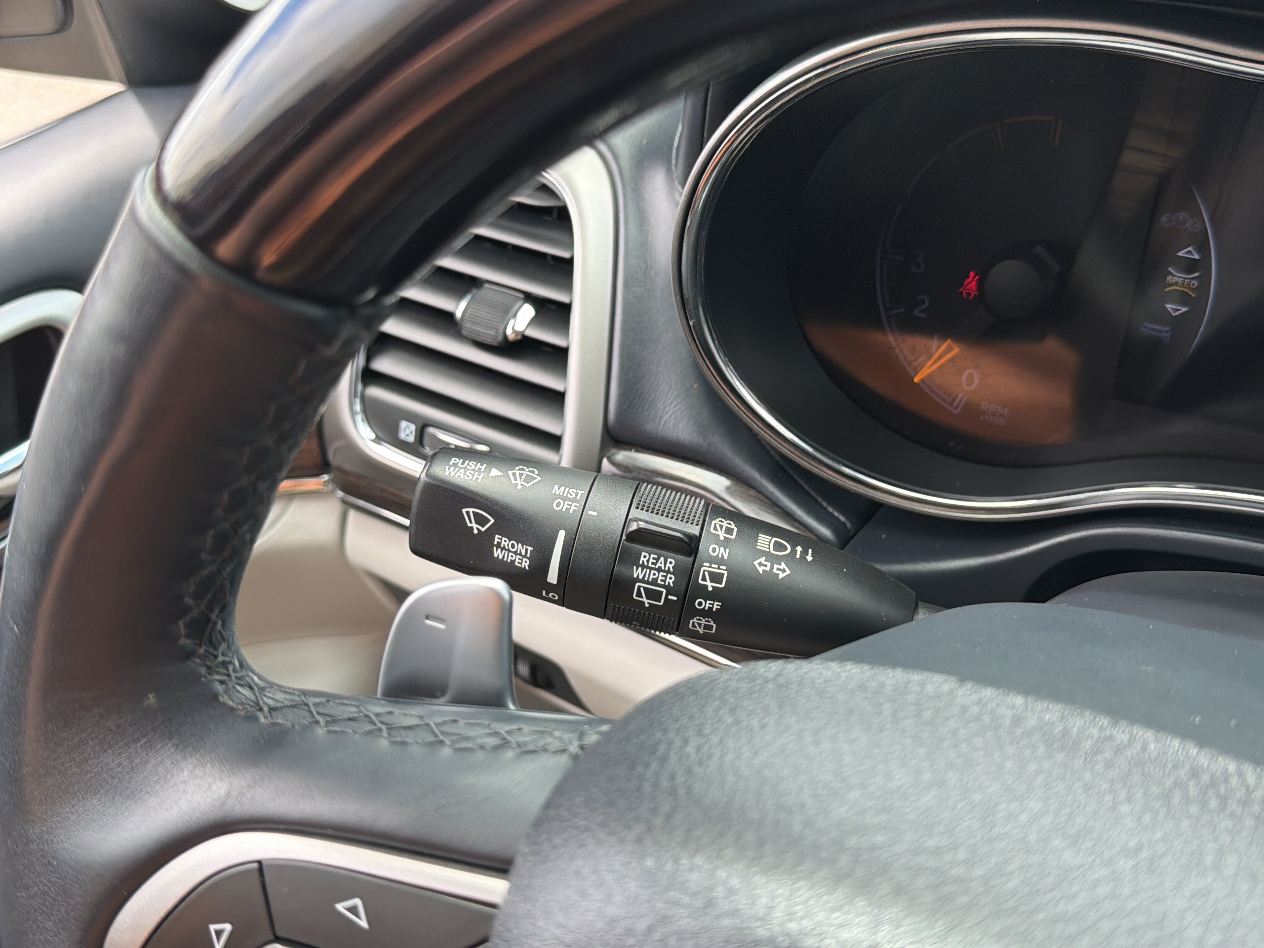 Used 2017 Jeep Grand Cherokee Summit AWD/4WD image 20