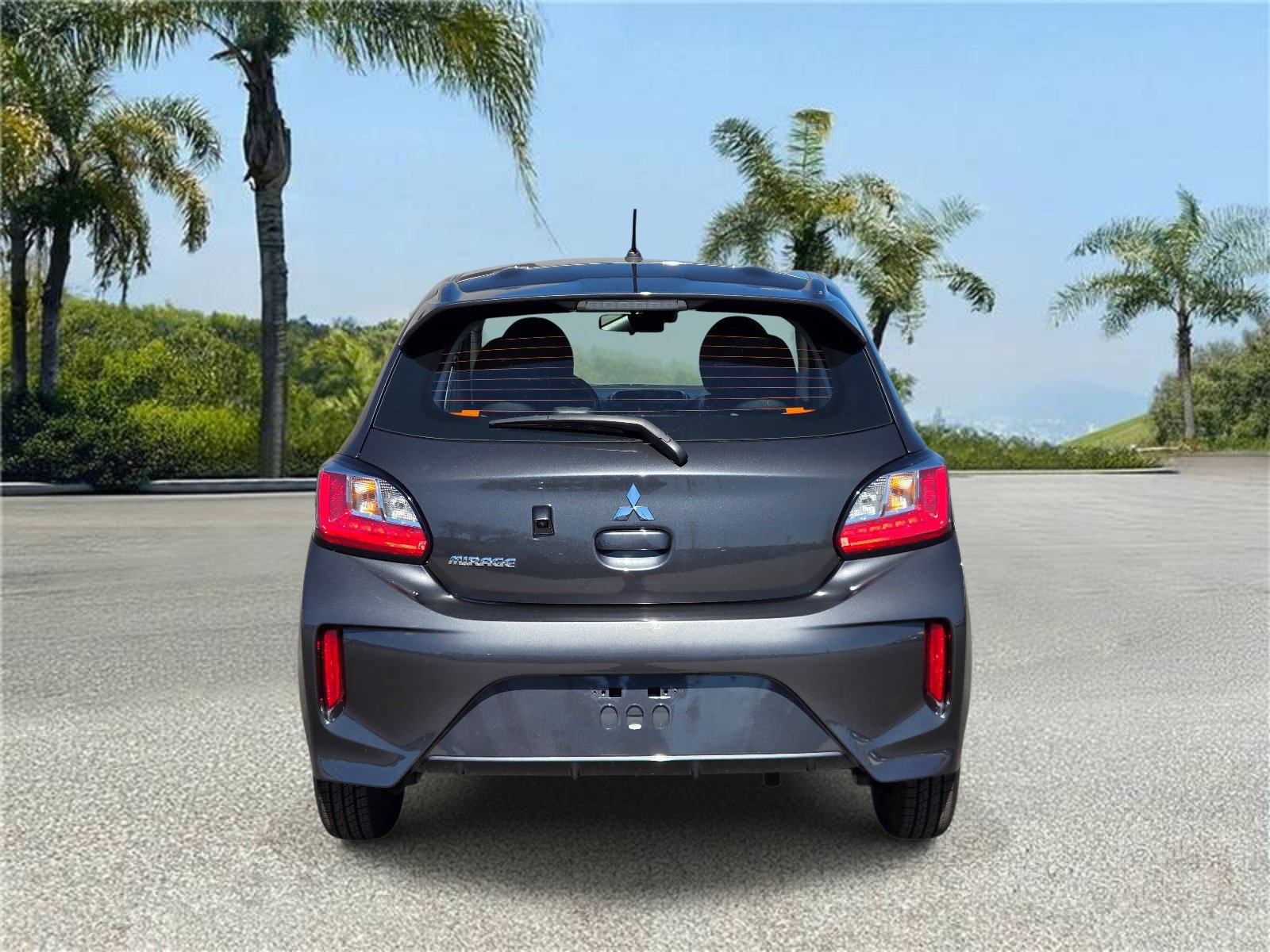 Used 2024 Mitsubishi Mirage ES FWD image 5